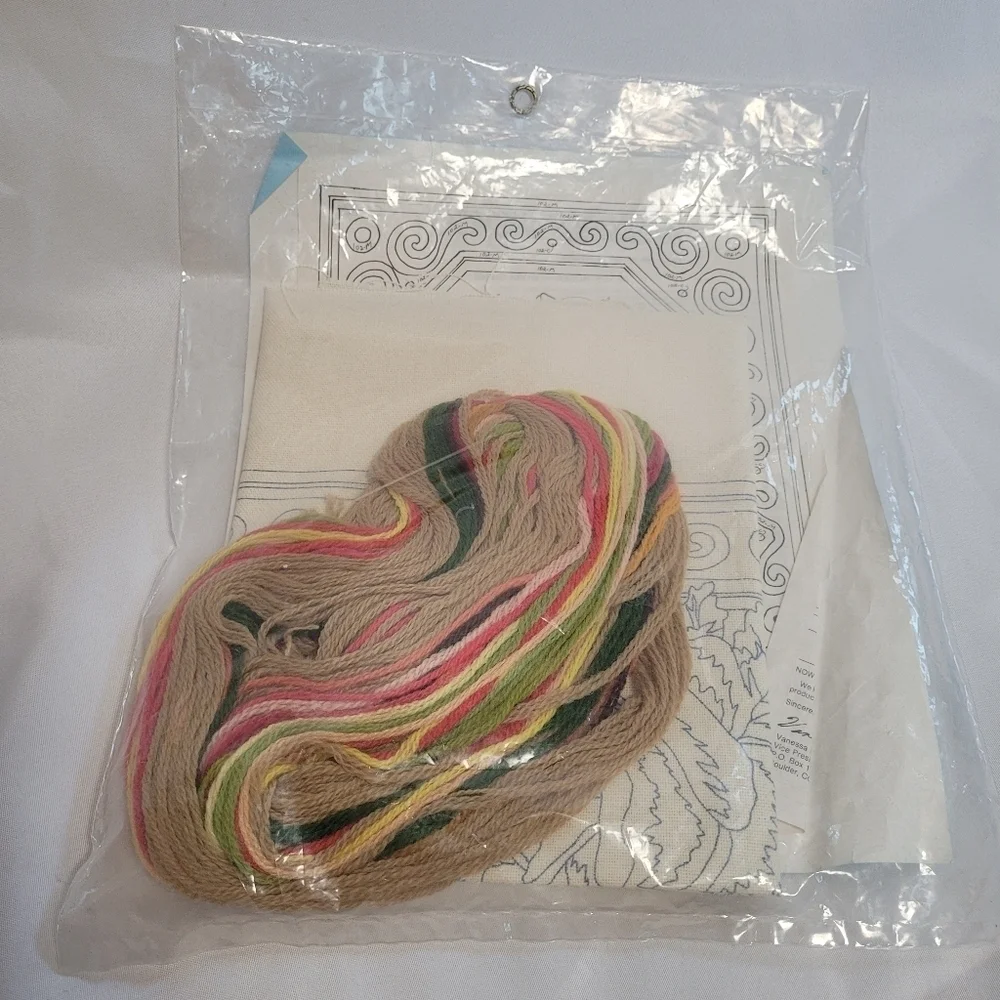 Multiple Choices Crewel Stitchery Kit #01-331 Roses,Roses by Adele Veres NIP